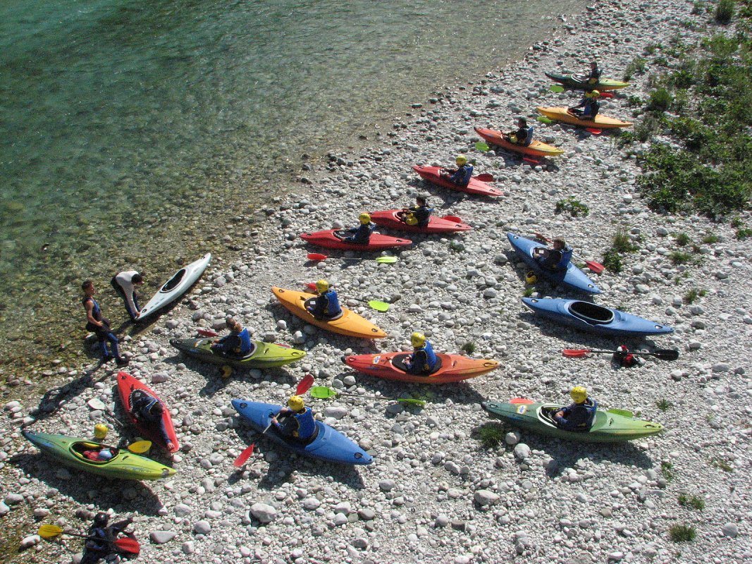 mountain-paradise-active-holidays-kayak-maya-team.jpg