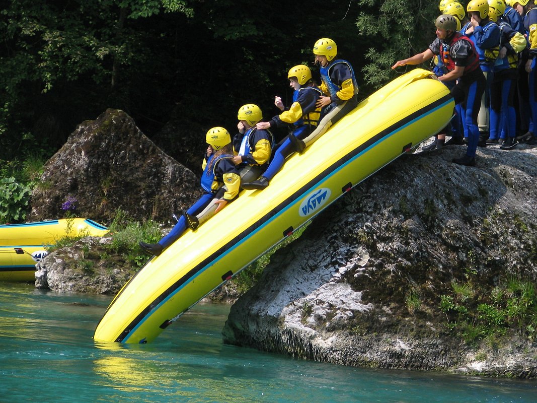 rafting-schools-kamno4-maya-team.jpg