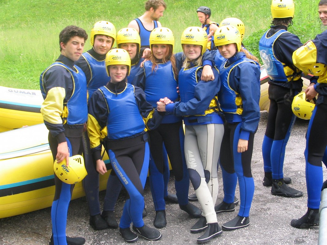 rafting-schools-kamno5-maya-team.jpg