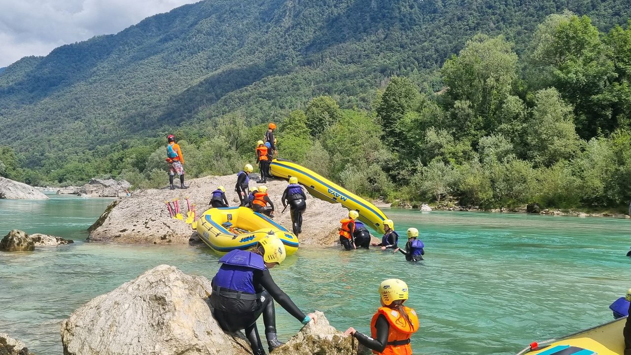 KIDS RAFT - SOCA - MAYA TEAM (3) KIDS RAFT - SOCA - MAYA TEAM (3)